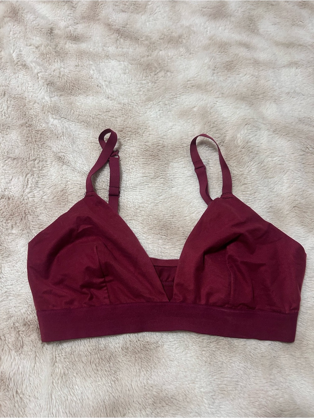 Auden Wireless Bralette in Burgundy